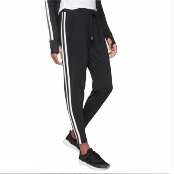 Black Athleta Metro Track Trim Jogger Pants Size S - Picture 1 of 8